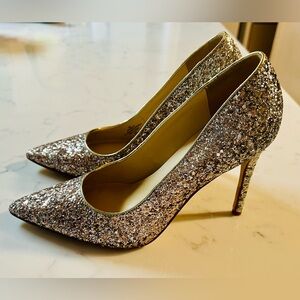 NWOT Marc Fisher Darreny Silver/Gold Glitter Pumps Size 9